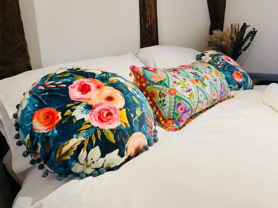 Pool Cottage Bed!-2 Bed Cottage With Dog Walking Trails And Local Pub On Your Doorstep! Popular Walking Trails Nearby-Malvern Hills And The Brockhampton Estate- Peaceful Village On The Border Of Hereford And วุร์สเตอร์ ภายนอก รูปภาพ